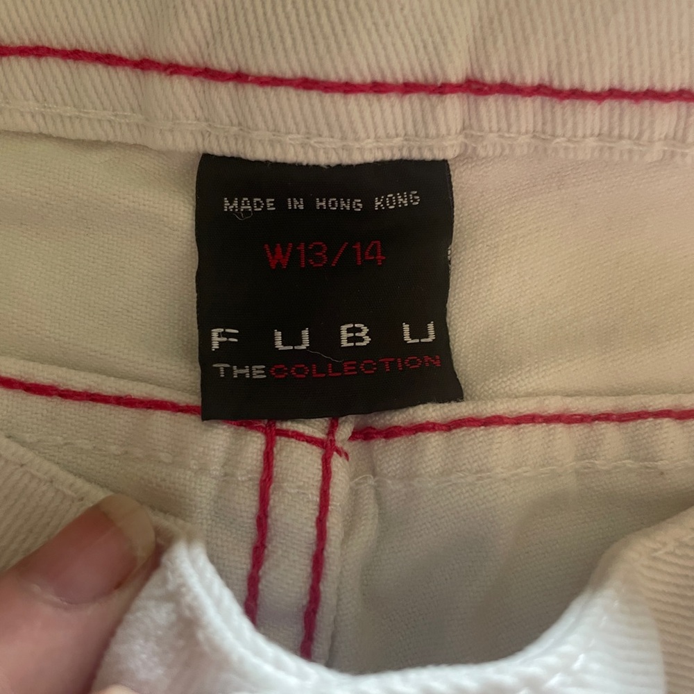 Fubu White Jeans w/ Pink Stitching Size W13/14 - Picture 2 of 4